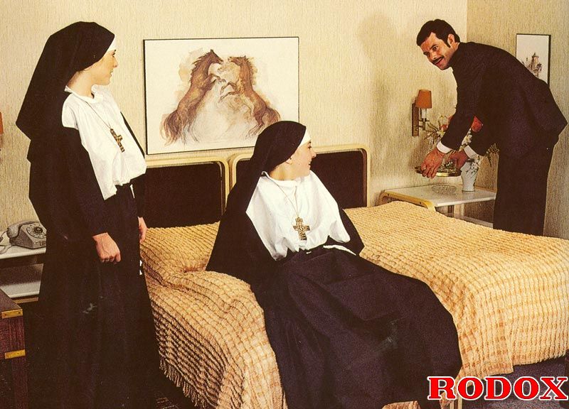 Rodox Nun Porn - Retro Nuns Pleasing The Hotel Manager His Big Stiffy Cock Photo 7 | Rodox
