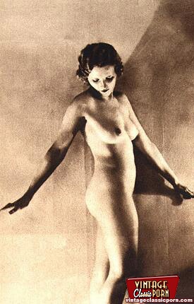 Vintage Nude Pornography - Pretty Vintage Naked Models Posing Nude In The Fourties ...