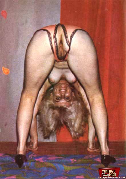 Amateur Vintage - Some Real Vintage Amateur Chicks Are Posing Naked For Camera Photo 7 |  Vintage Classic Porn